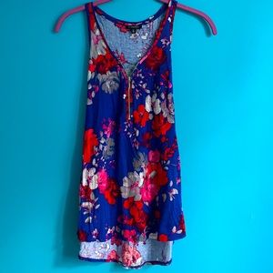 Sleeveless summer top